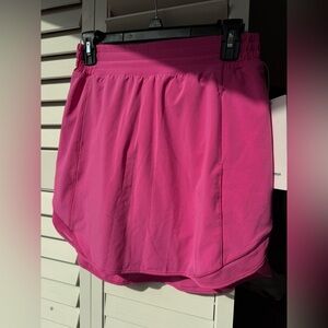 NWT Lululemon Hotty Hot HR Skirt *Long Size 6 Sonic Pink